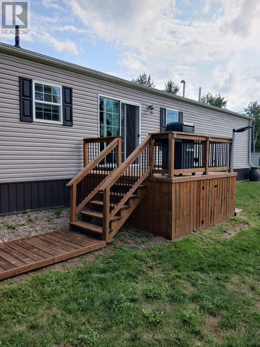 2729 CROWS NEST ROAD E - 36