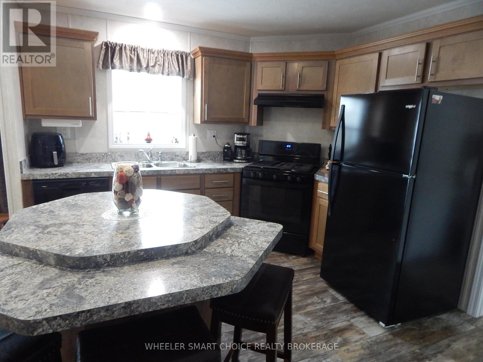 2729 CROWS NEST ROAD E - 6