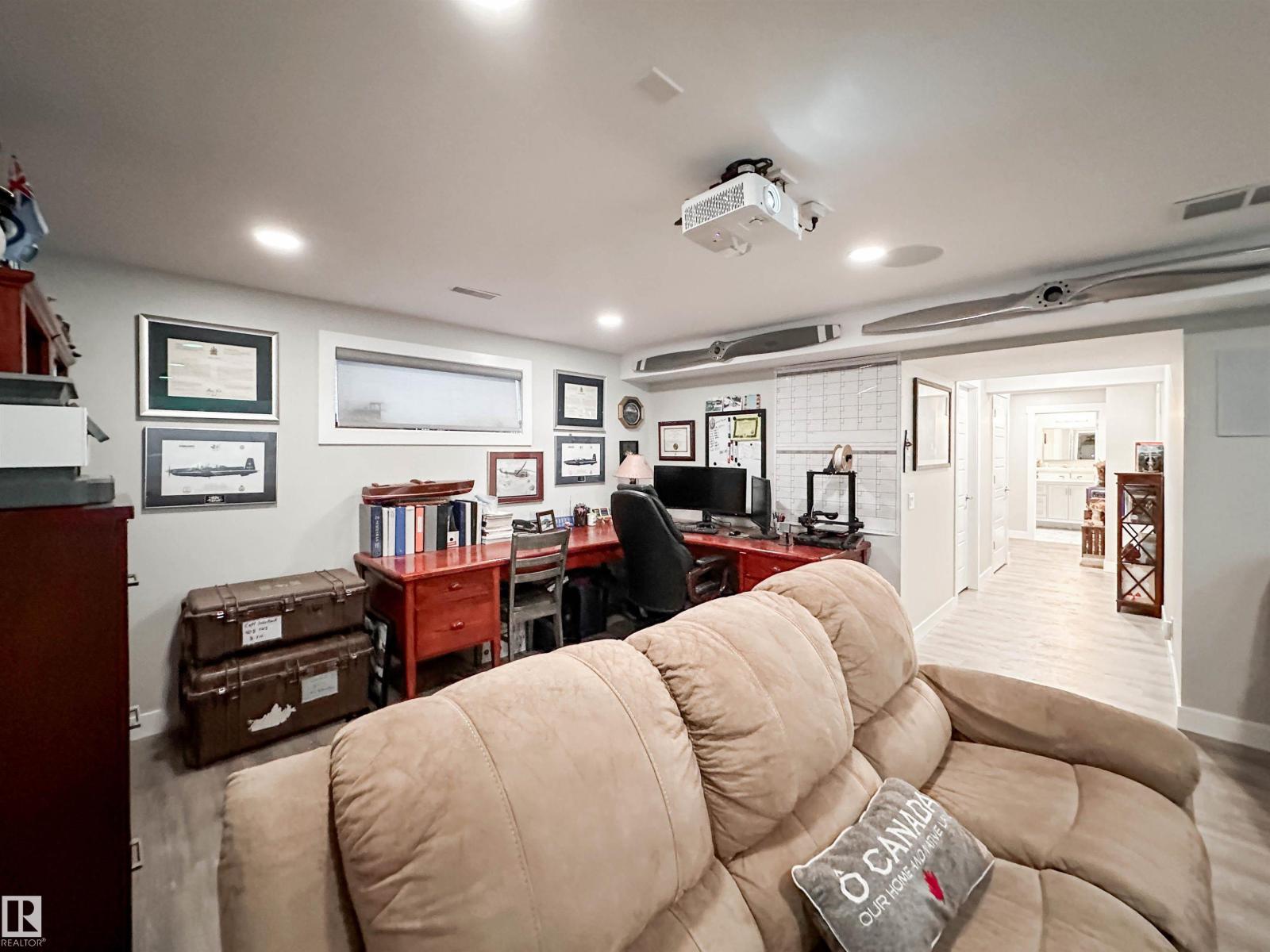 103 JOYAL WY - 53