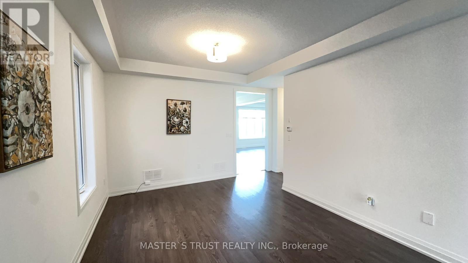 102 FRANK KELLY DRIVE - 17