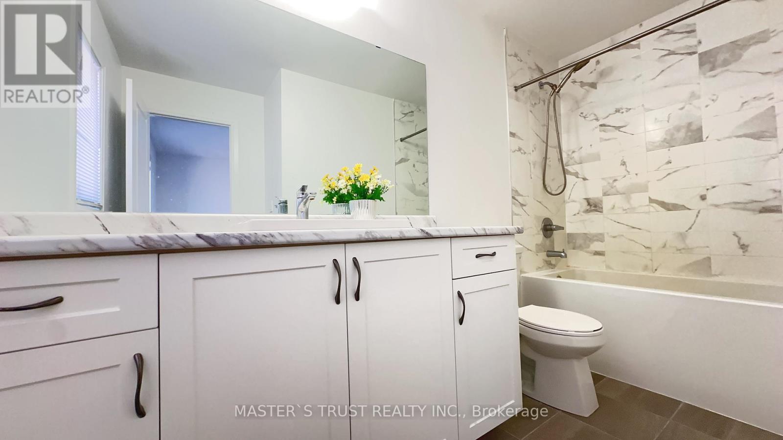 102 FRANK KELLY DRIVE - 30