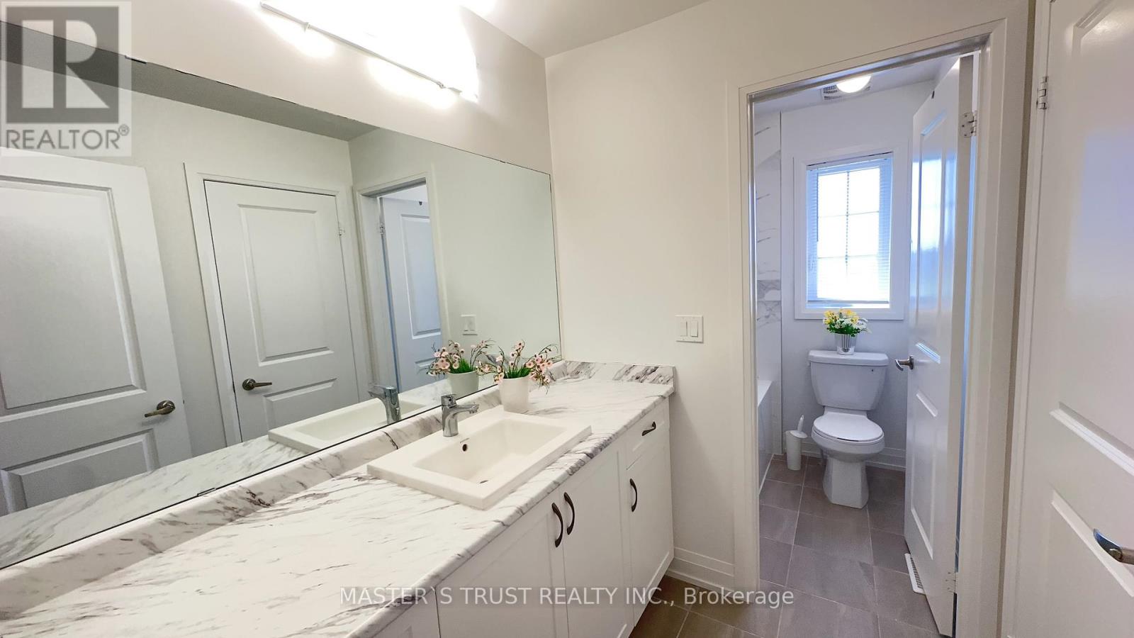 102 FRANK KELLY DRIVE - 32