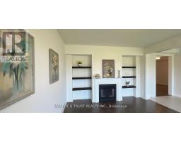 102 Frank Kelly Drive, East Gwillimbury, ON L9N0V3 Photo 12