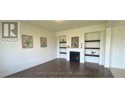 Bedroom 4 - 102 Frank Kelly Drive, East Gwillimbury, ON L9N0V3 Photo 9