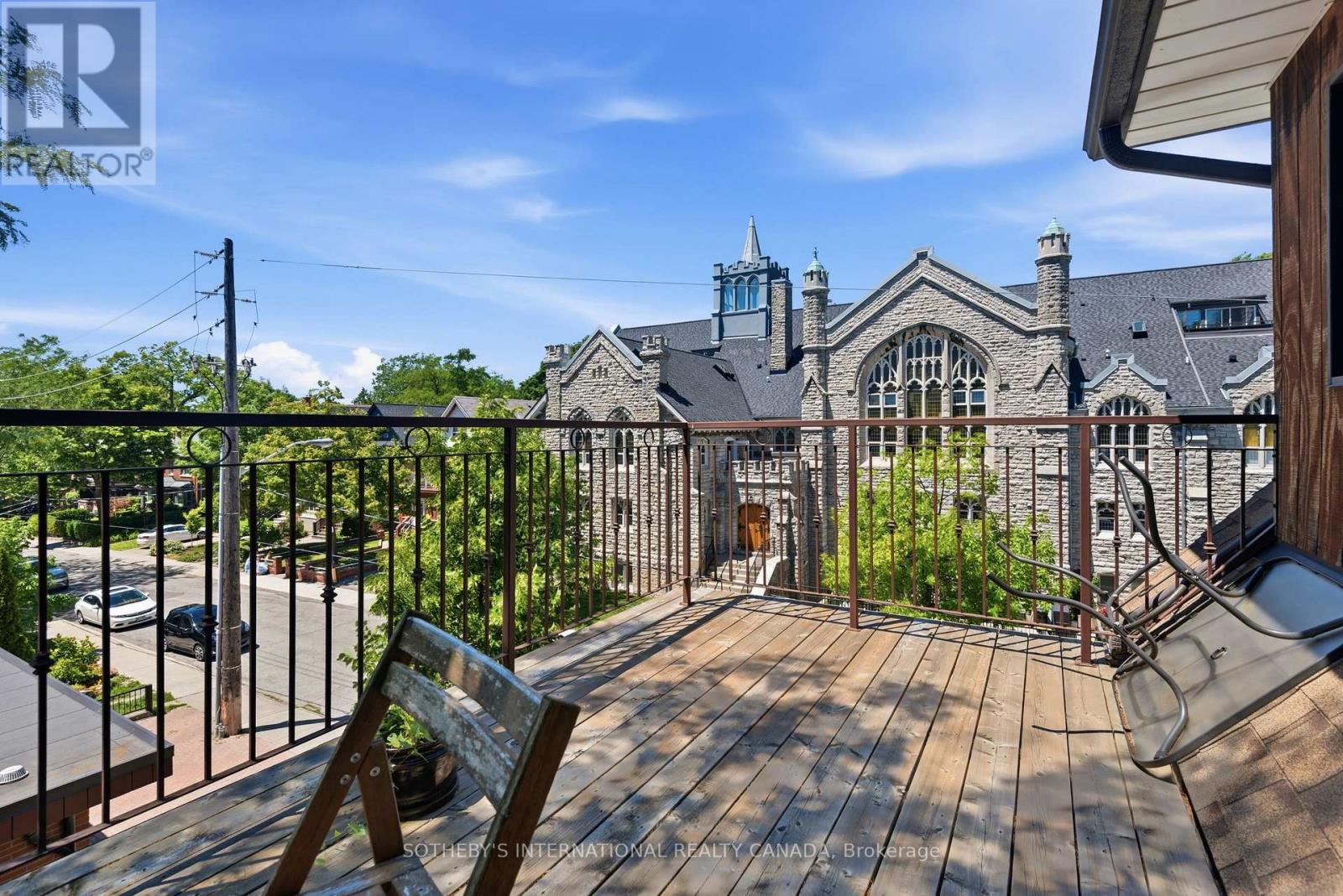 376 SUNNYSIDE AVENUE - Image 21