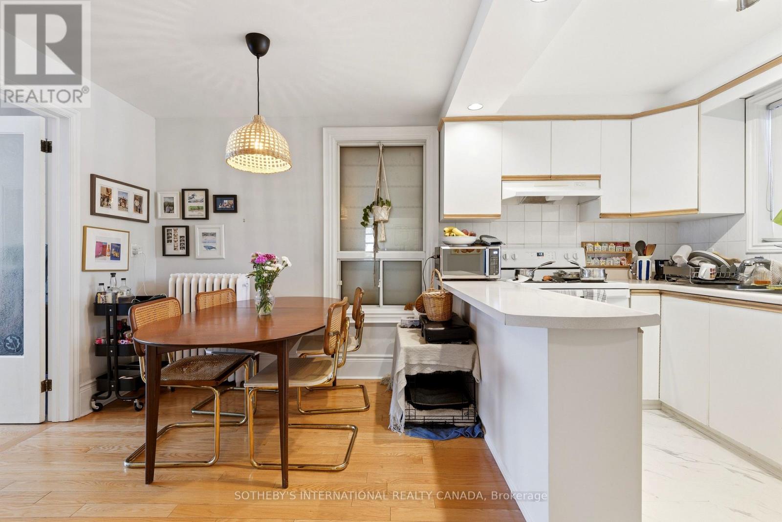 376 SUNNYSIDE AVENUE - Image 4