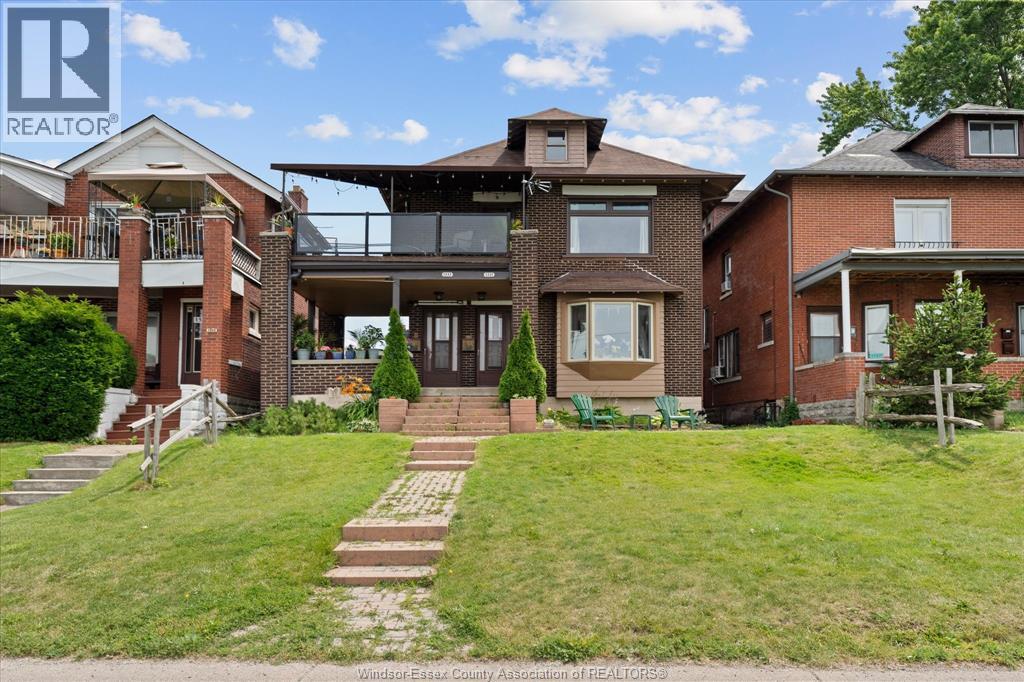 1331 RIVERSIDE DRIVE - 3