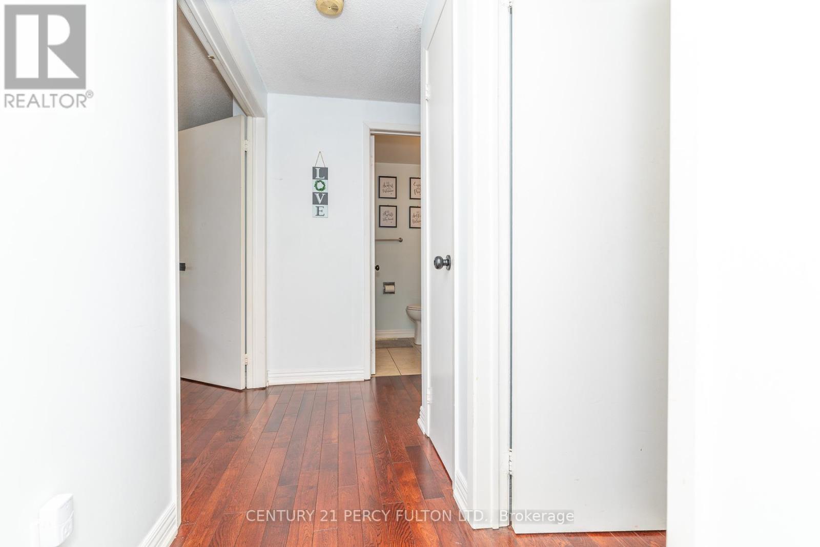 557 COBBLEHILL DRIVE - 20