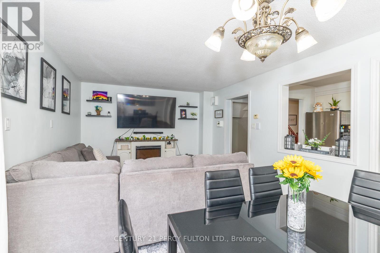 557 COBBLEHILL DRIVE - 14