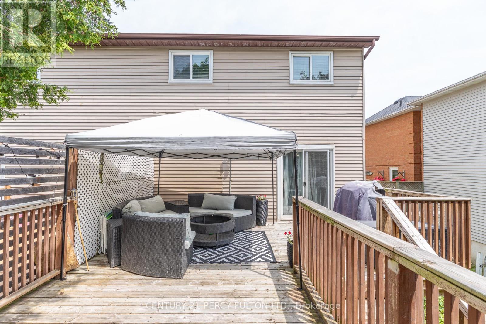 557 COBBLEHILL DRIVE - 46