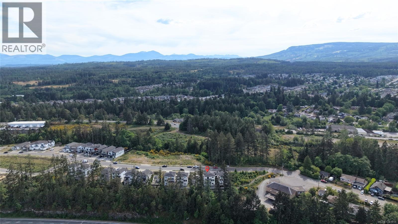 909 Harbour View St - 52