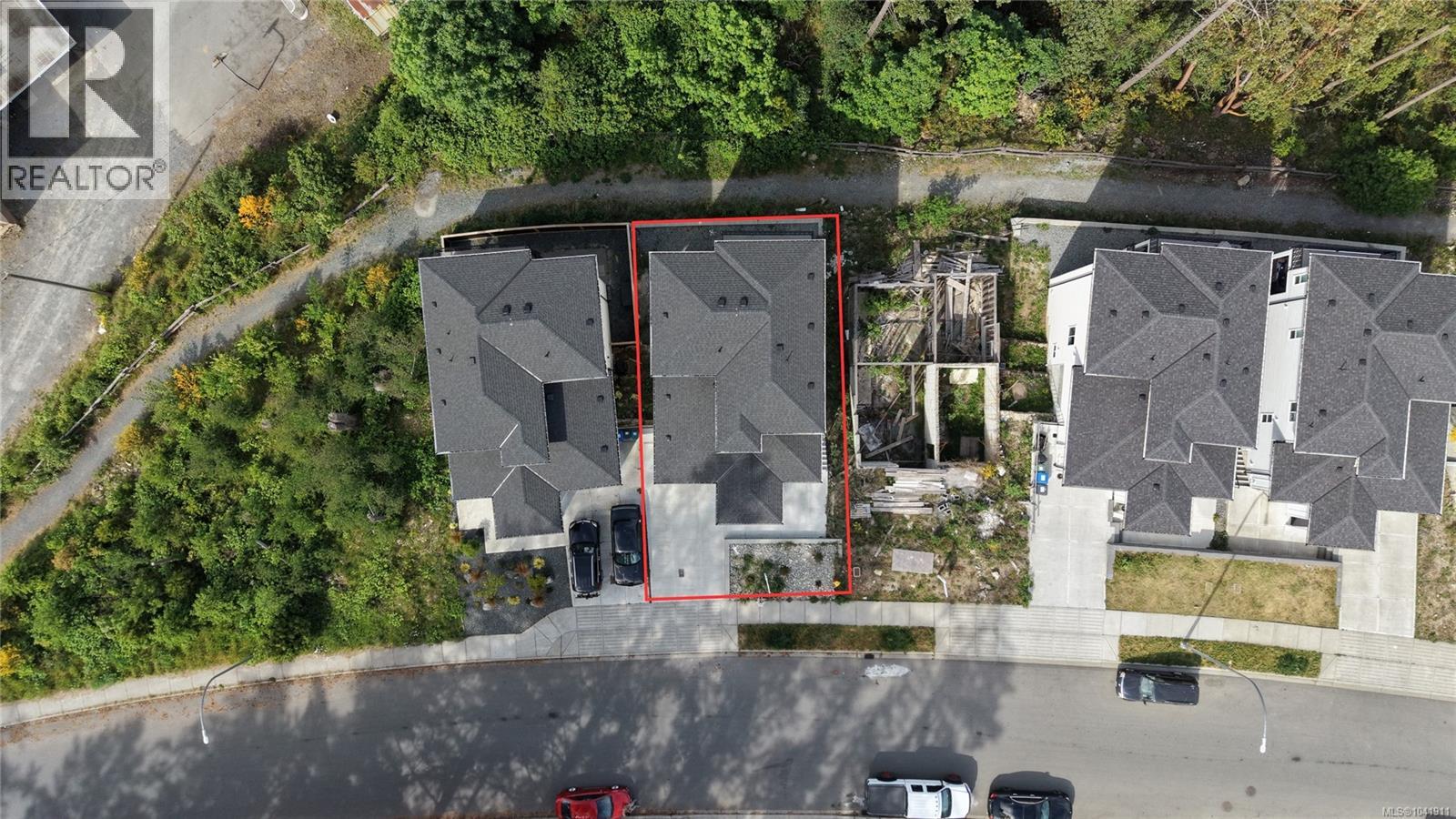 909 Harbour View St - 54