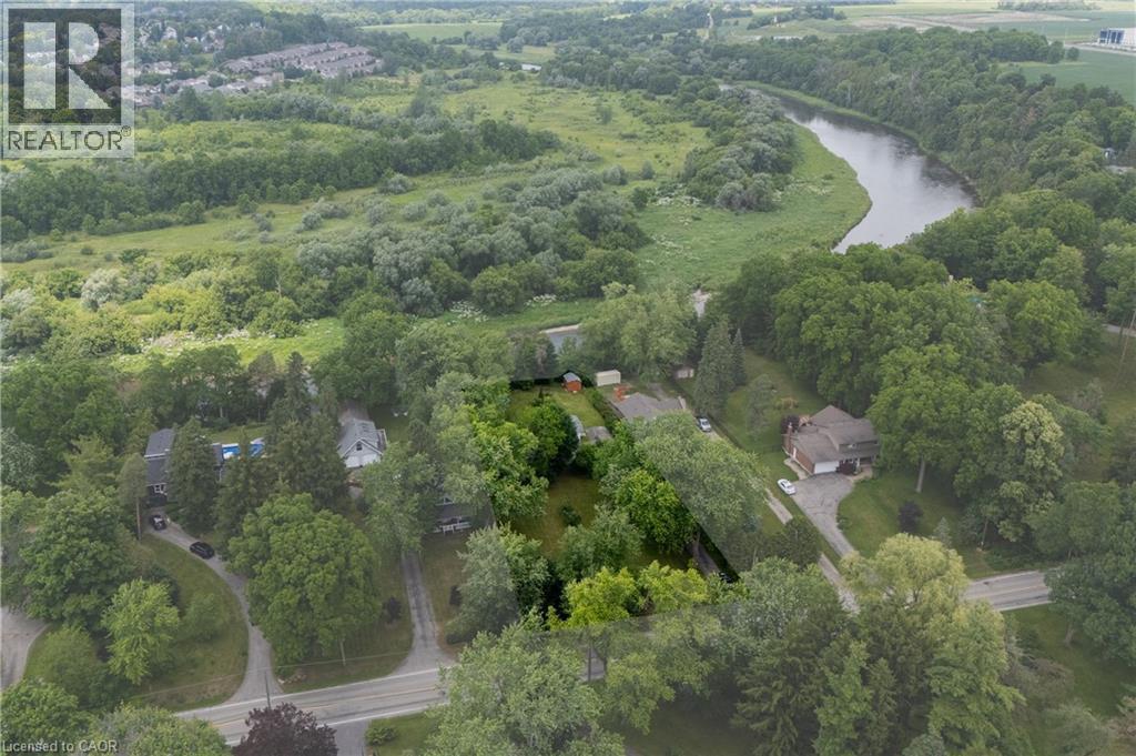 176 RIVERBANK Drive - Image 2