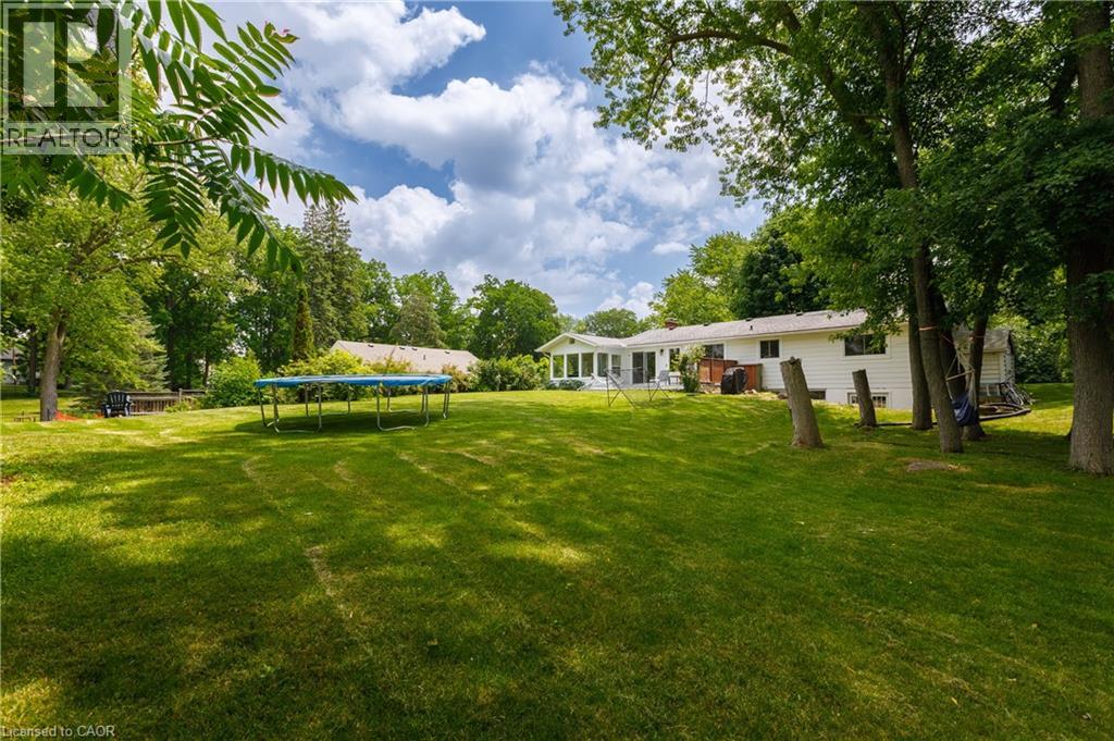 176 RIVERBANK Drive - Image 45