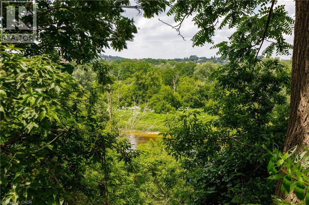 176 RIVERBANK Drive - Image 46