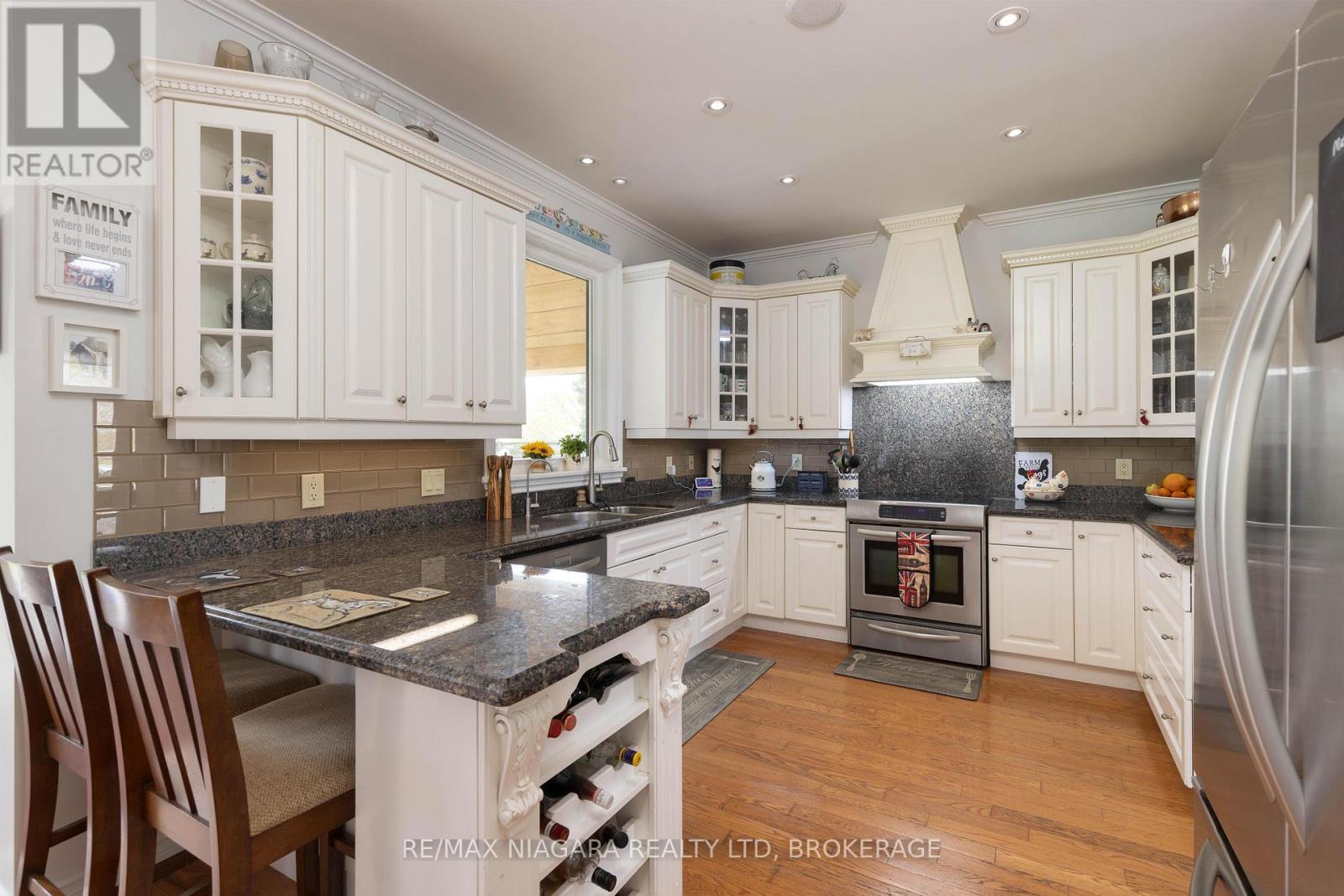 8056 CATHEDRAL DRIVE - 13