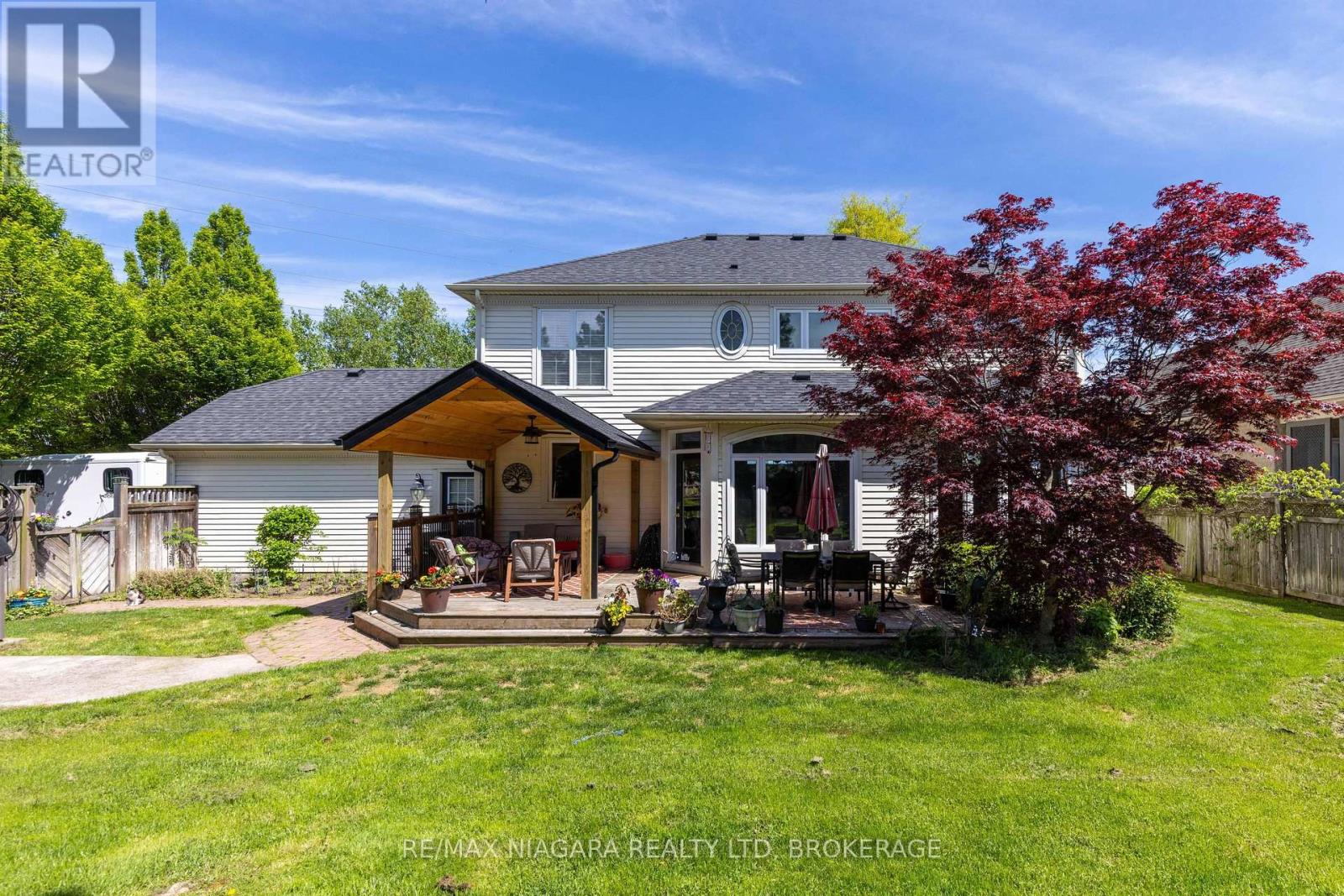 8056 CATHEDRAL DRIVE - 31