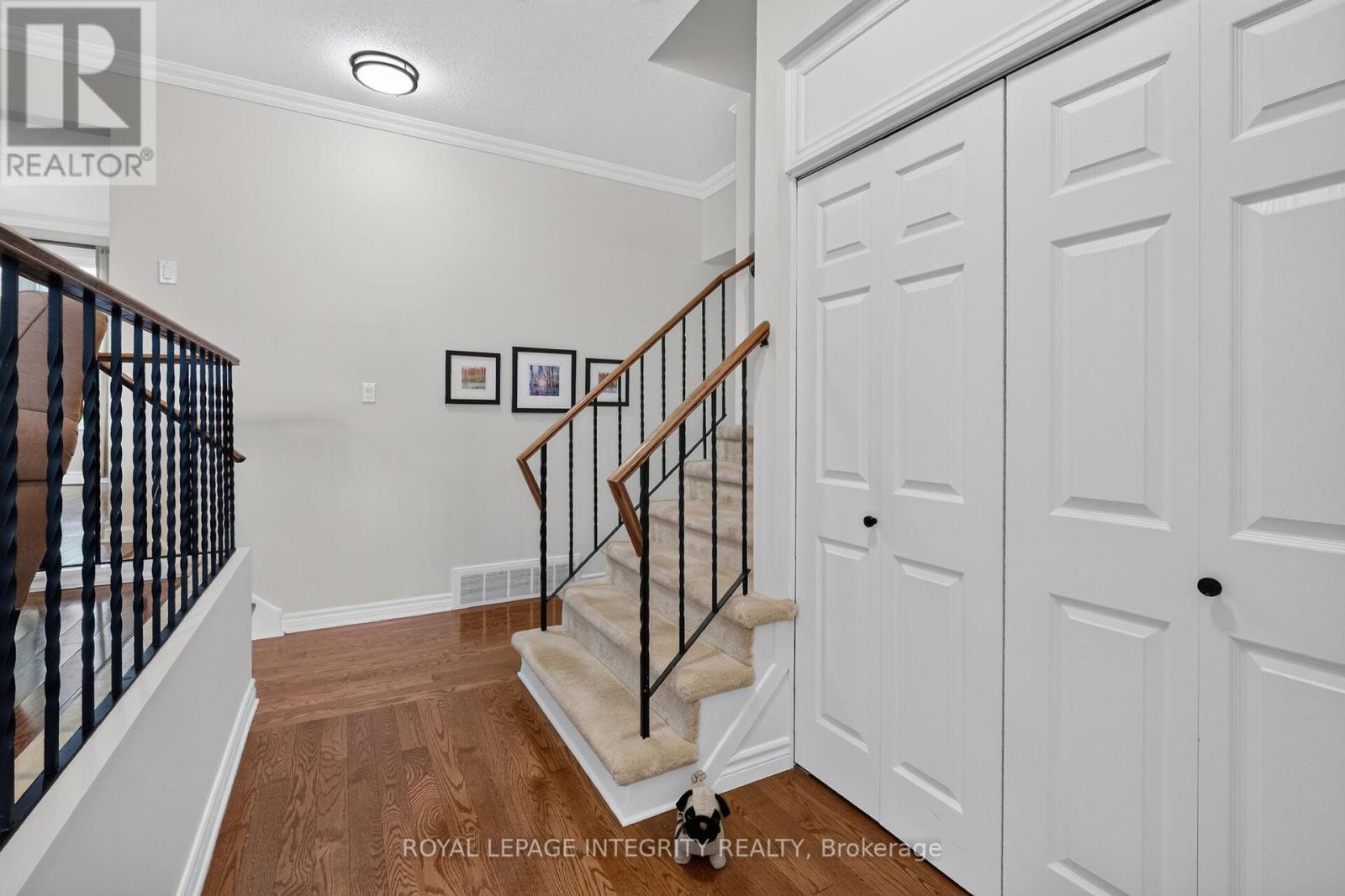House for Rent in Ottawa – 6100 VINEYARD DRIVE, Ottawa – By Peter Sagos - Image 8