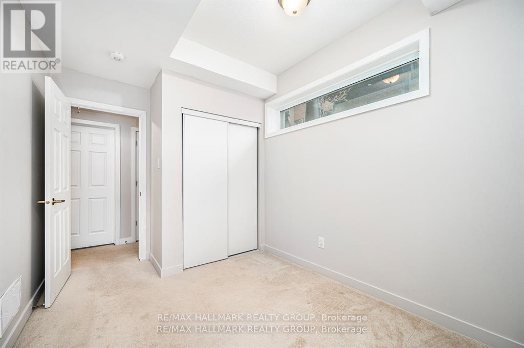 House for Rent in Ottawa – 545 OZAWA PRIVATE, Ottawa – By Peter Sagos - Image 13