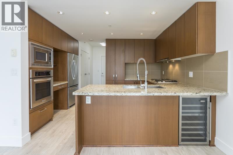2 Bed, 2 Bath Apartment for Sale in Coquitlam – 702 1155 THE HIGH STREET, Coquitlam – MLS# R3141426 - Image 3
