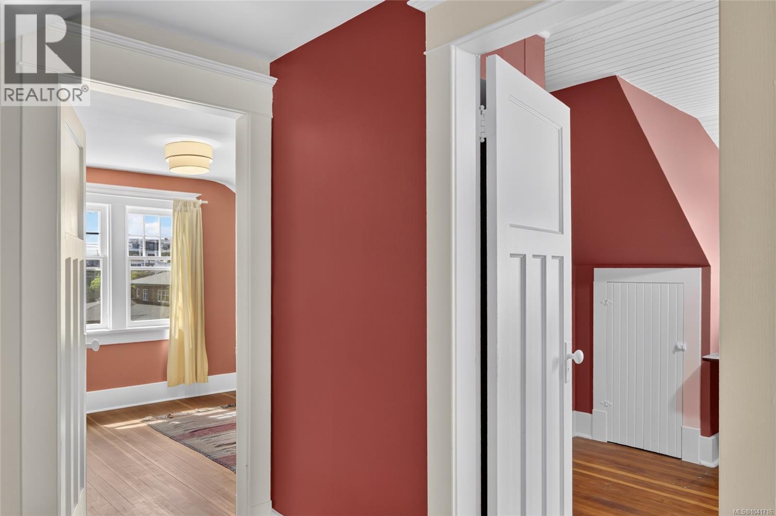 307 3rd St - 37