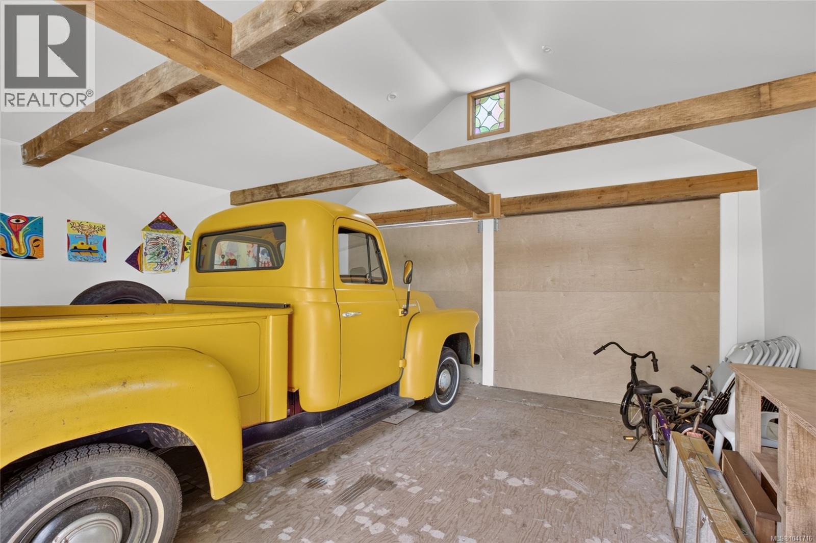 307 3rd St - 8
