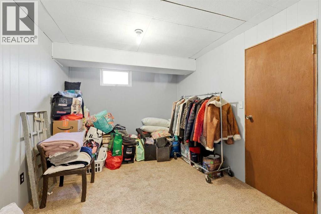 2305 17 Street - 24