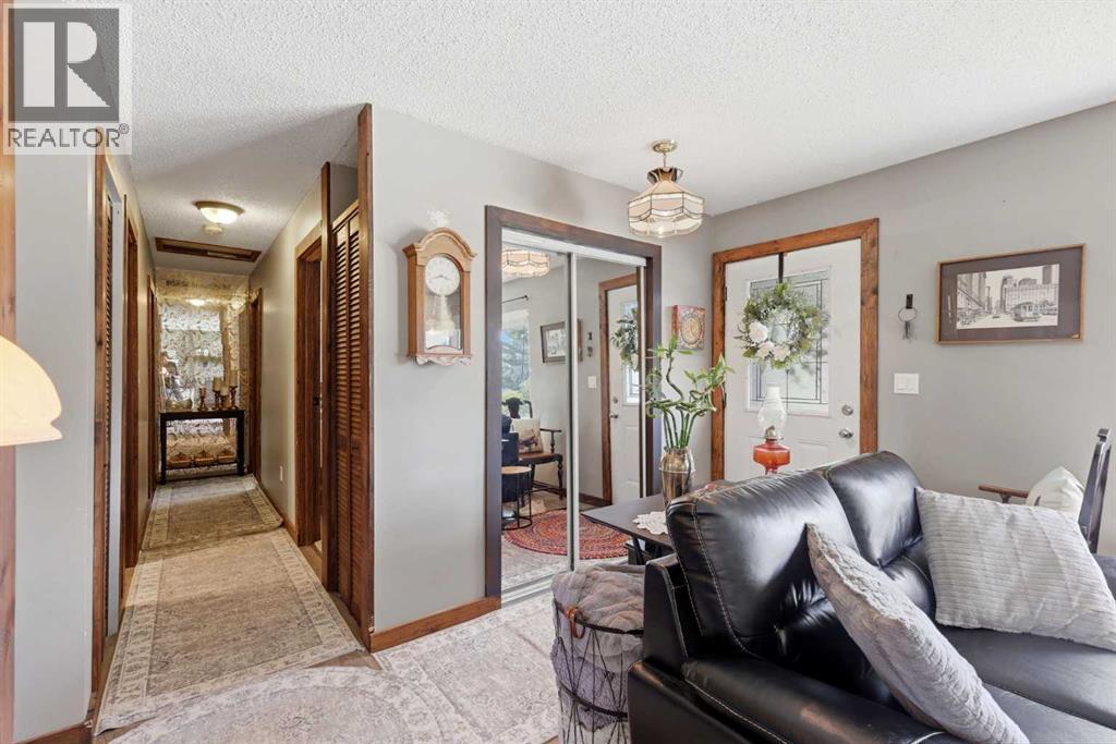 2305 17 Street - 6