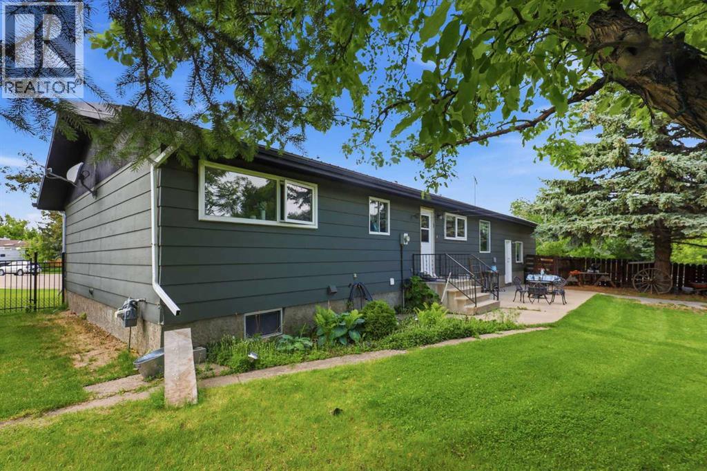 2305 17 Street - 28