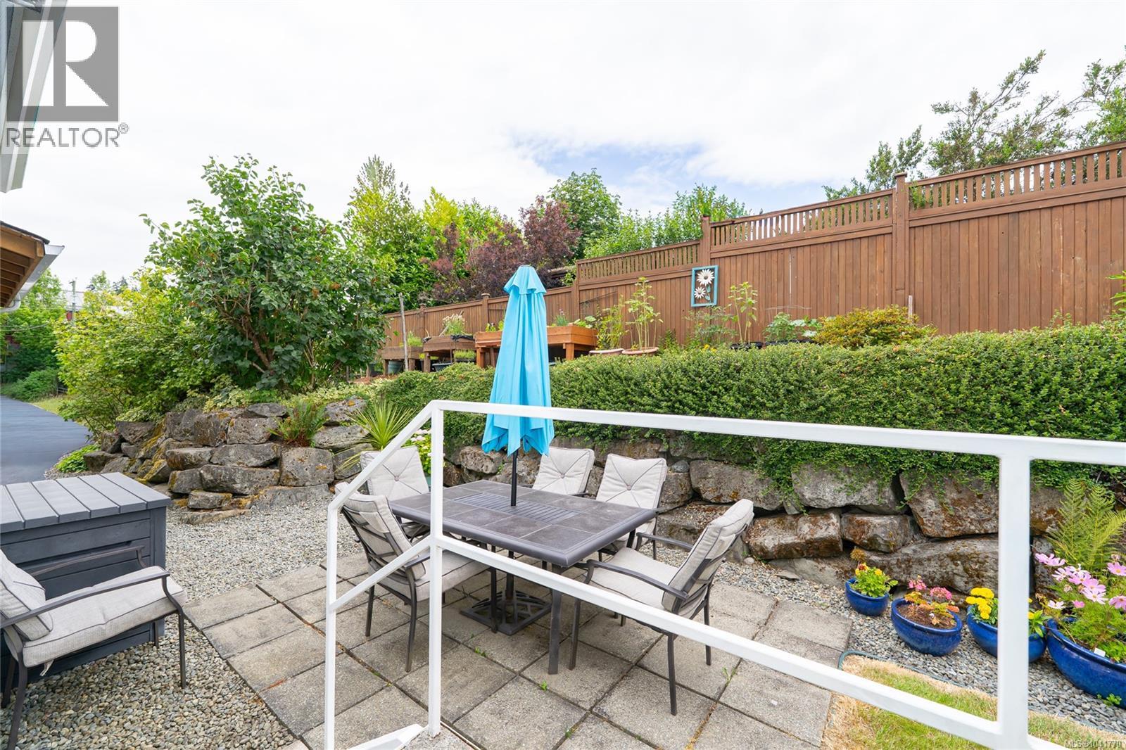 3023 Oak St - 27
