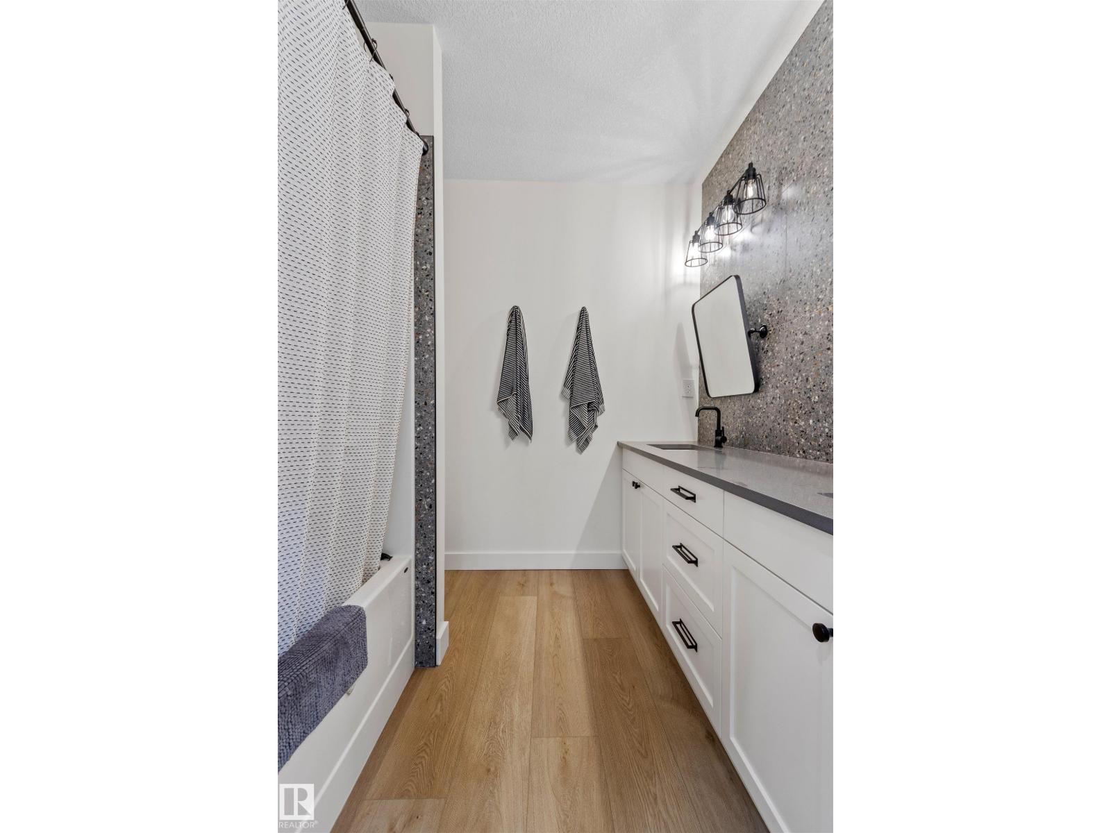 50125 RGE ROAD 71 - 52