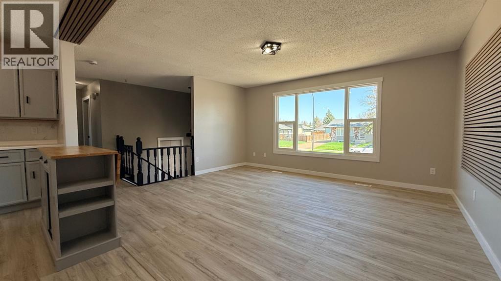 5205 32 Street - 12