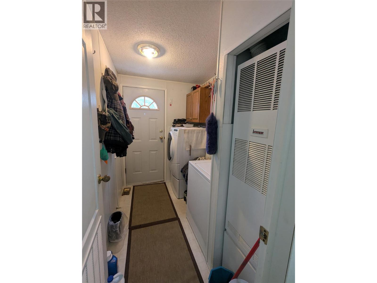 4893 Gerella Road - 17