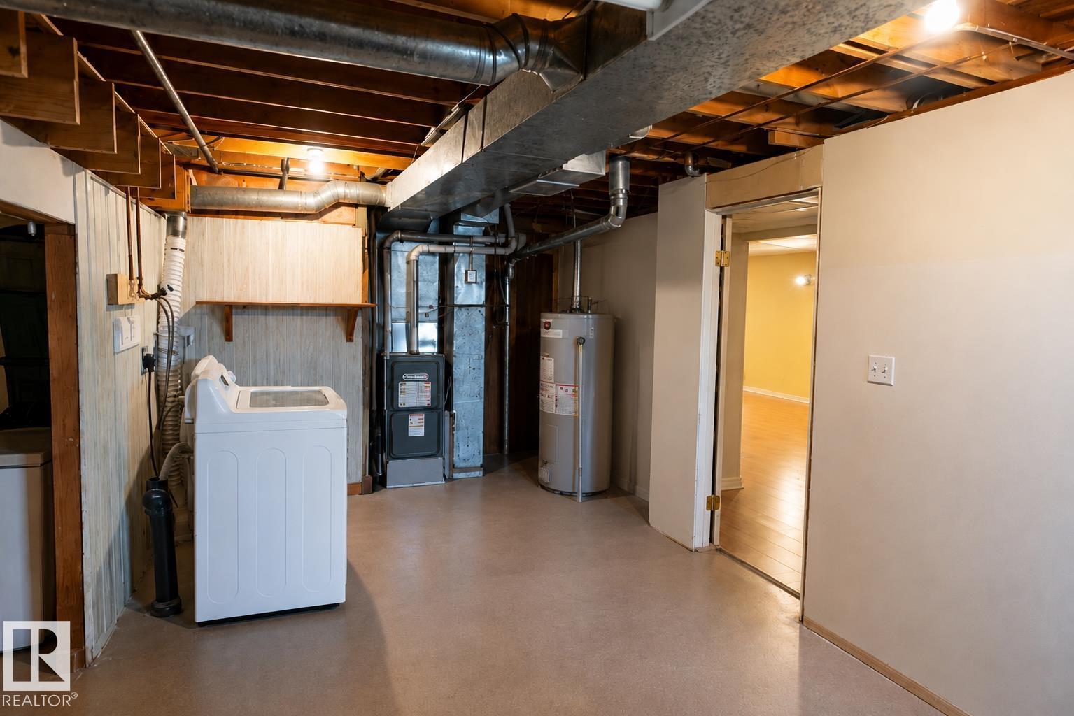 10439 36A Ave NW - 17
