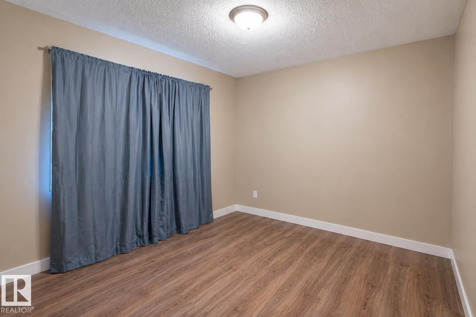 10439 36A Ave NW - 10
