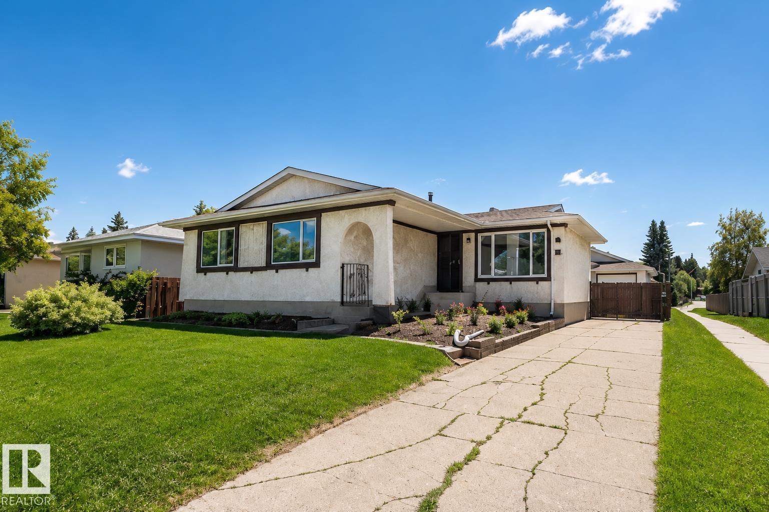 10439 36A Ave NW - 1