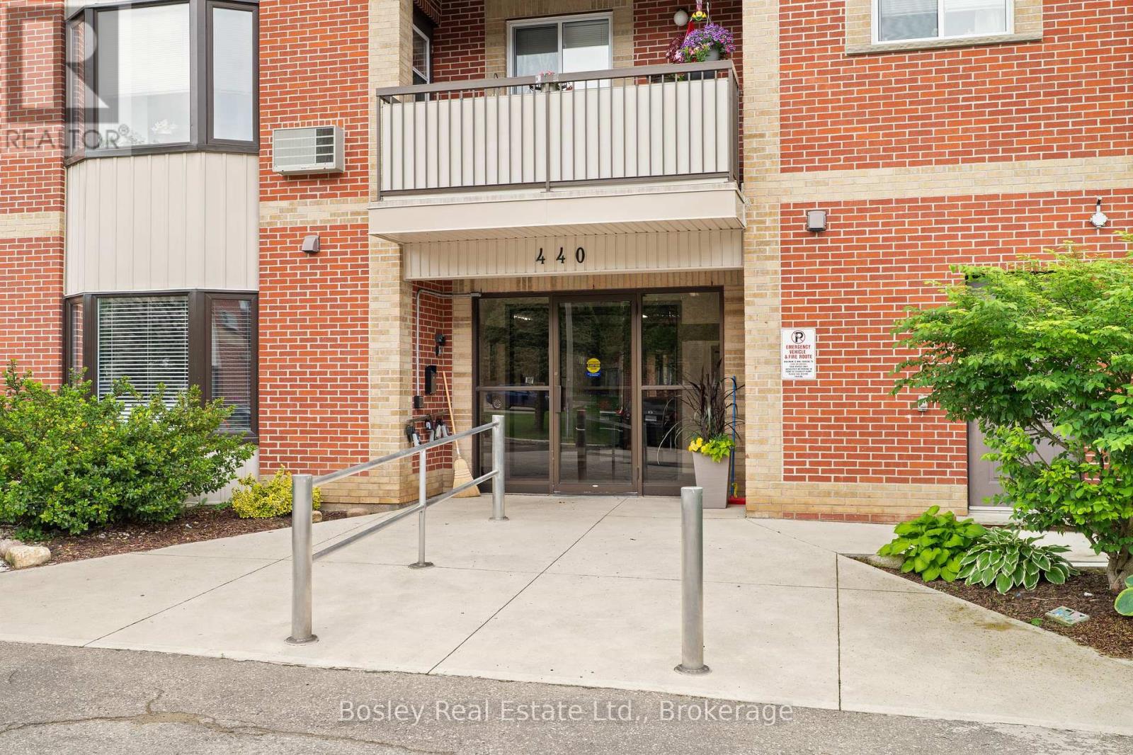 #203 440 DURHAM STREET W - 37