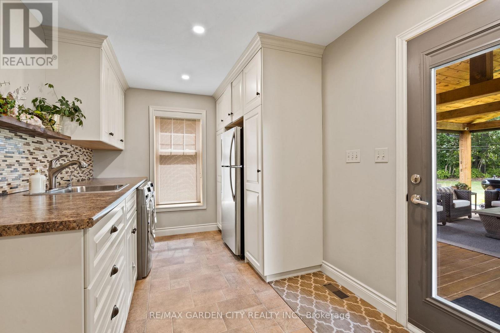 809 KILMAN ROAD - 19