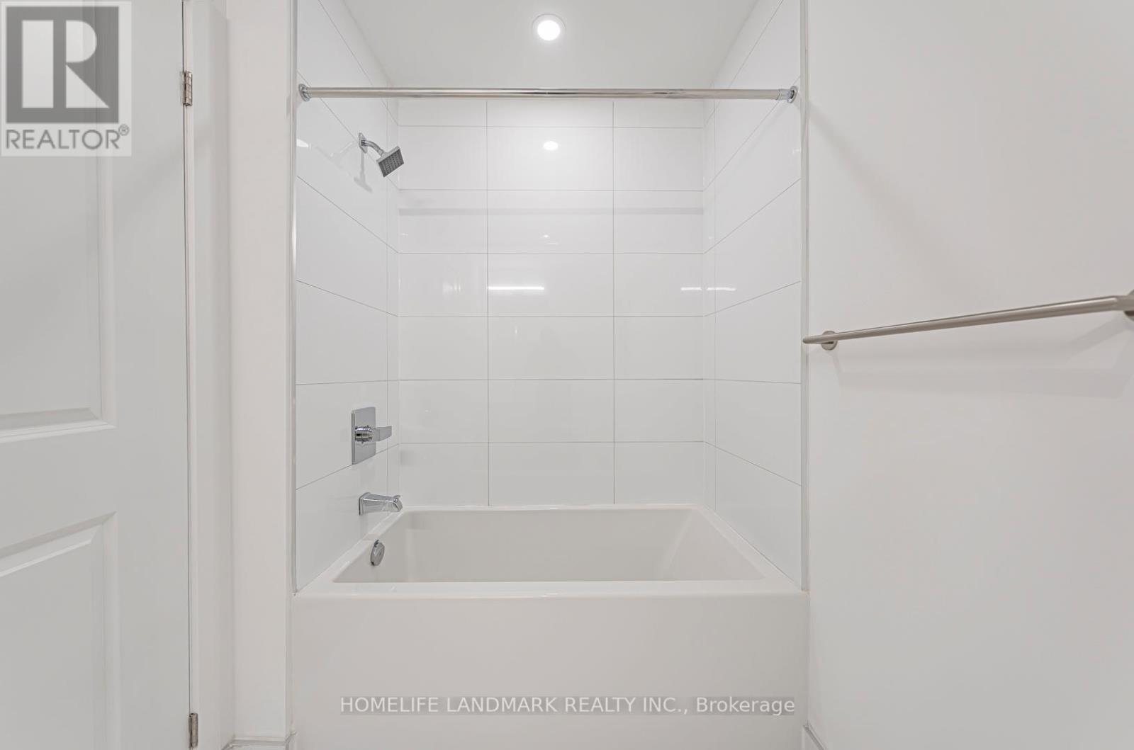 #5502 395 BLOOR STREET E - 13