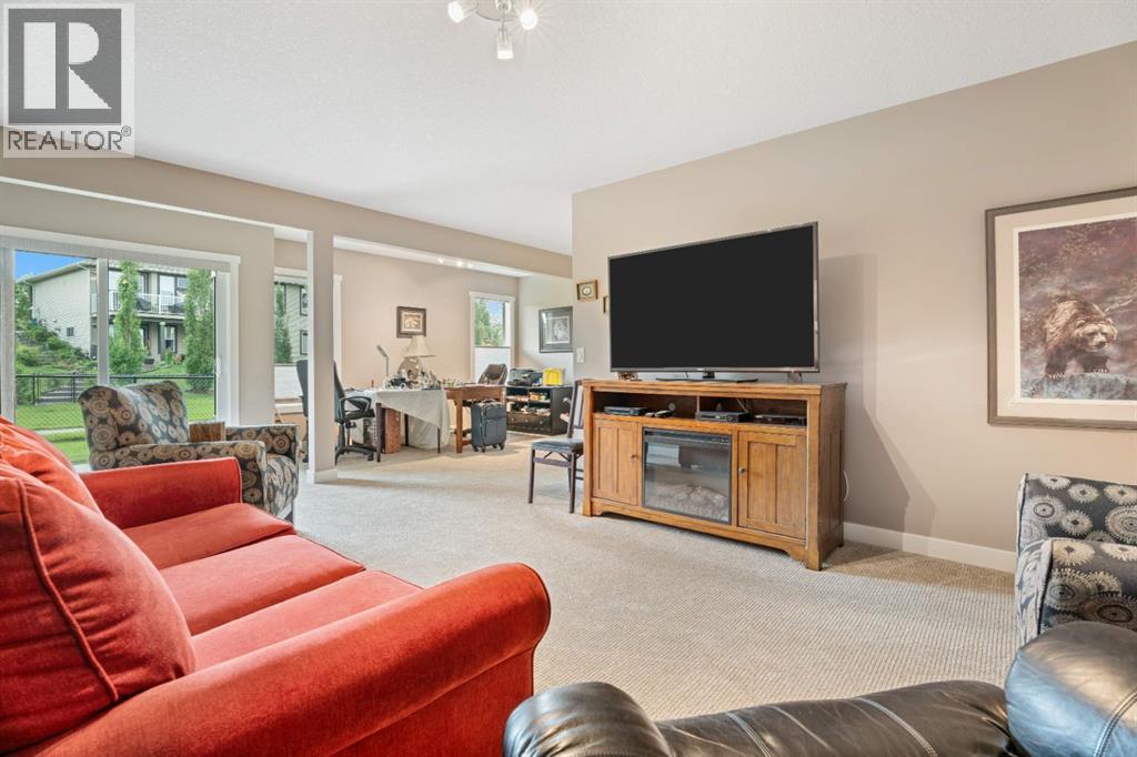 1911 High Park Circle NW — photo 34