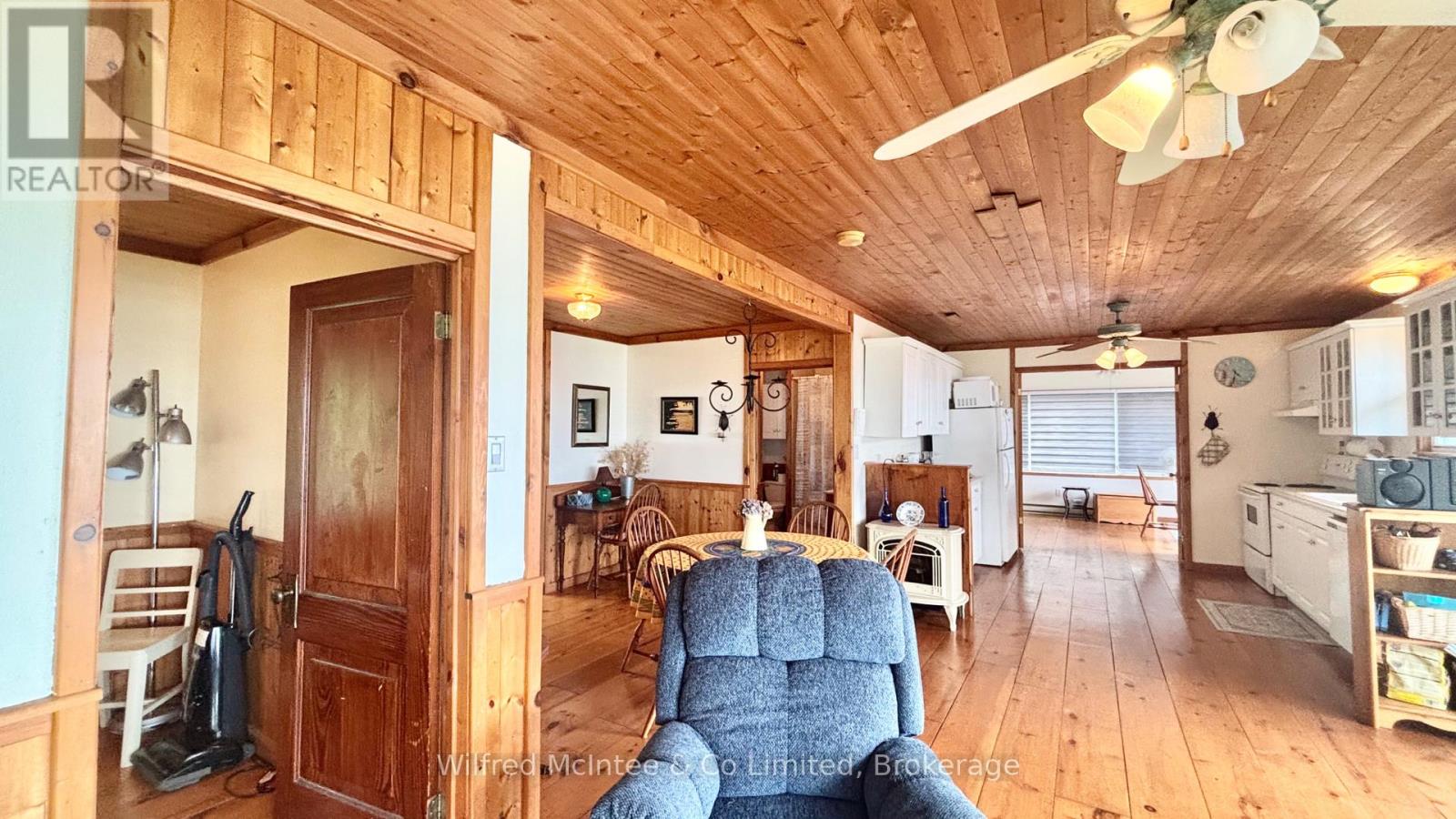 531 BRUCE ROAD 13 ROAD - 20