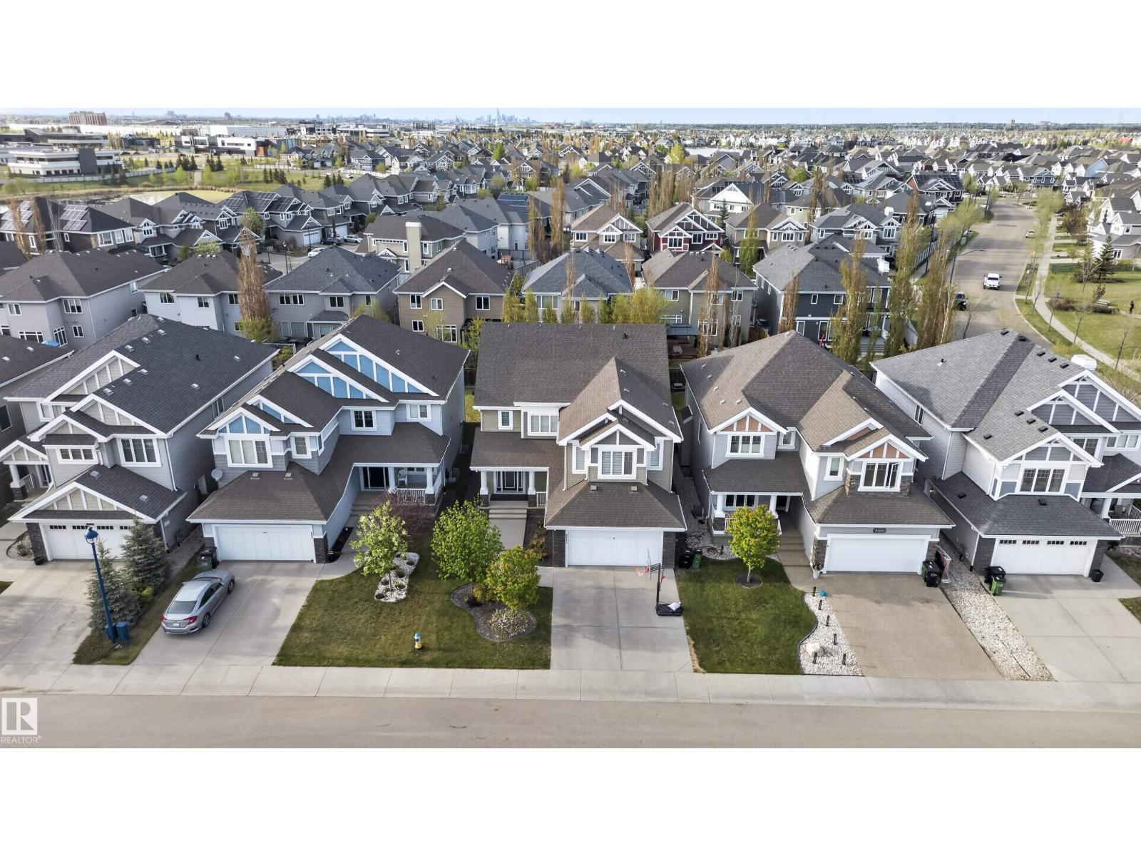 9012 24 AV SW - 14