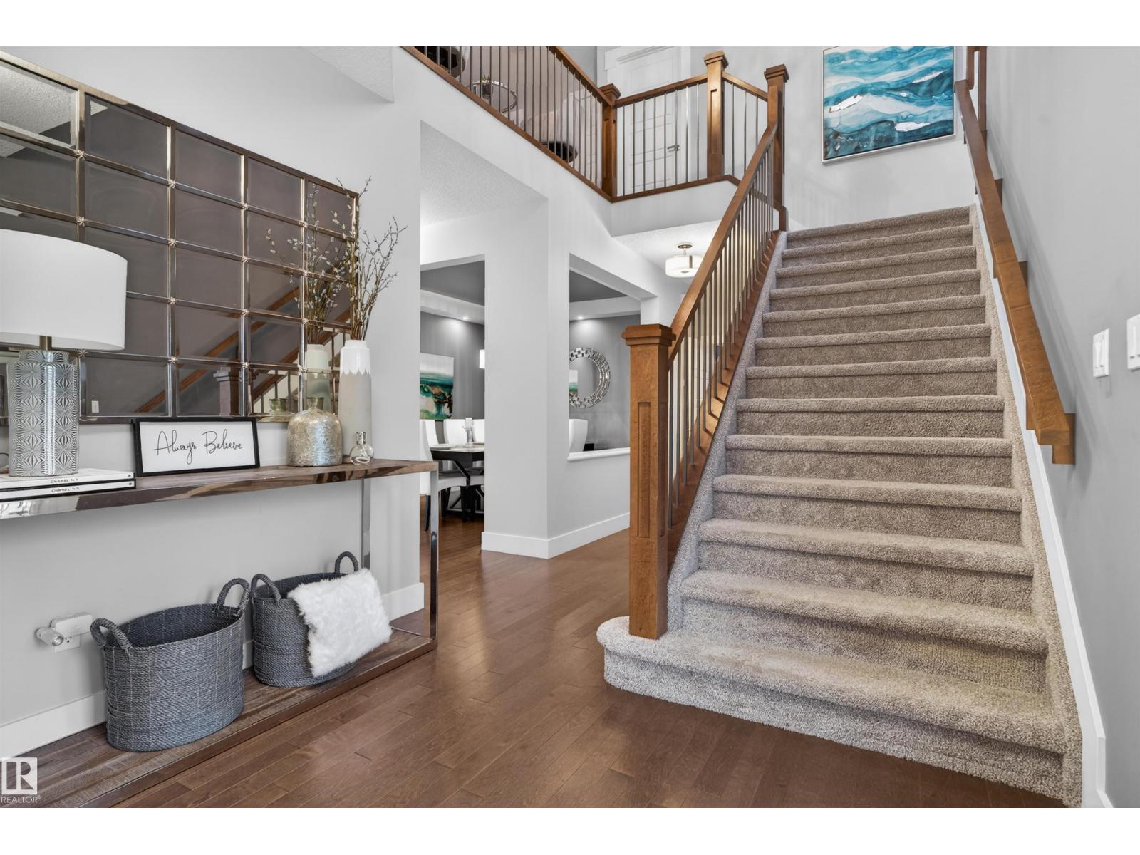 9012 24 AV SW - 23