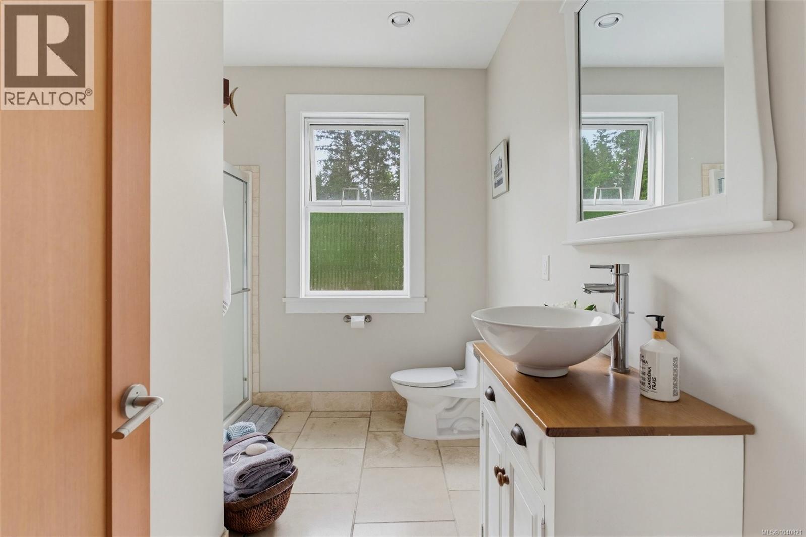 1381 Carlton Dr - 25