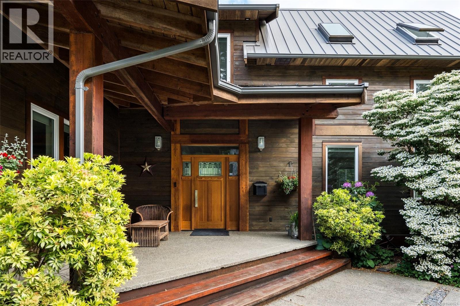 1381 Carlton Dr - 12