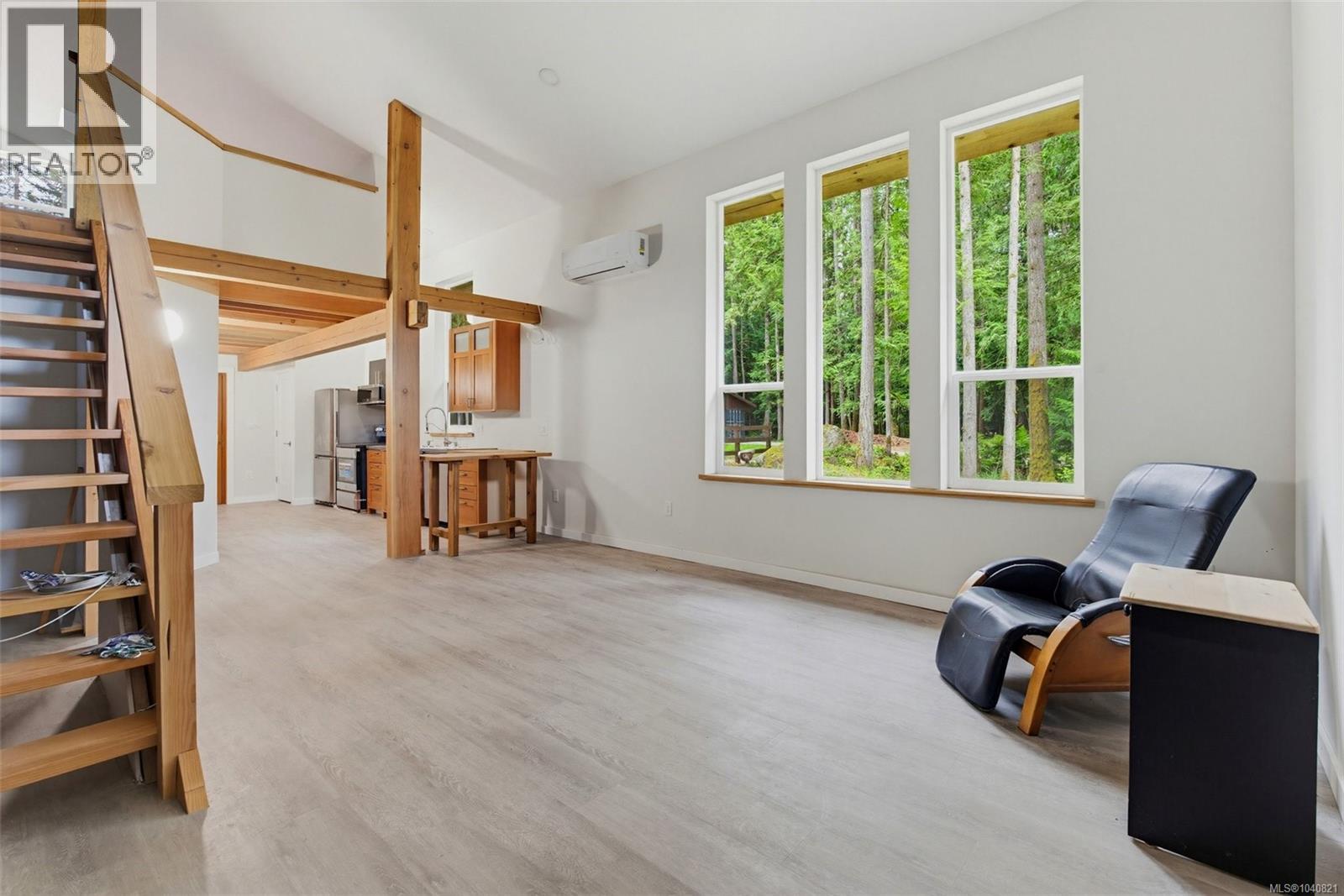 1381 Carlton Dr - 58