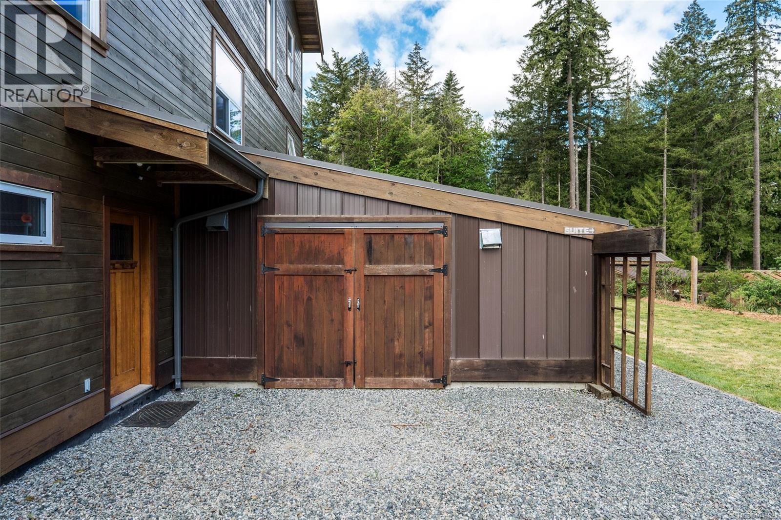 1381 Carlton Dr - 47