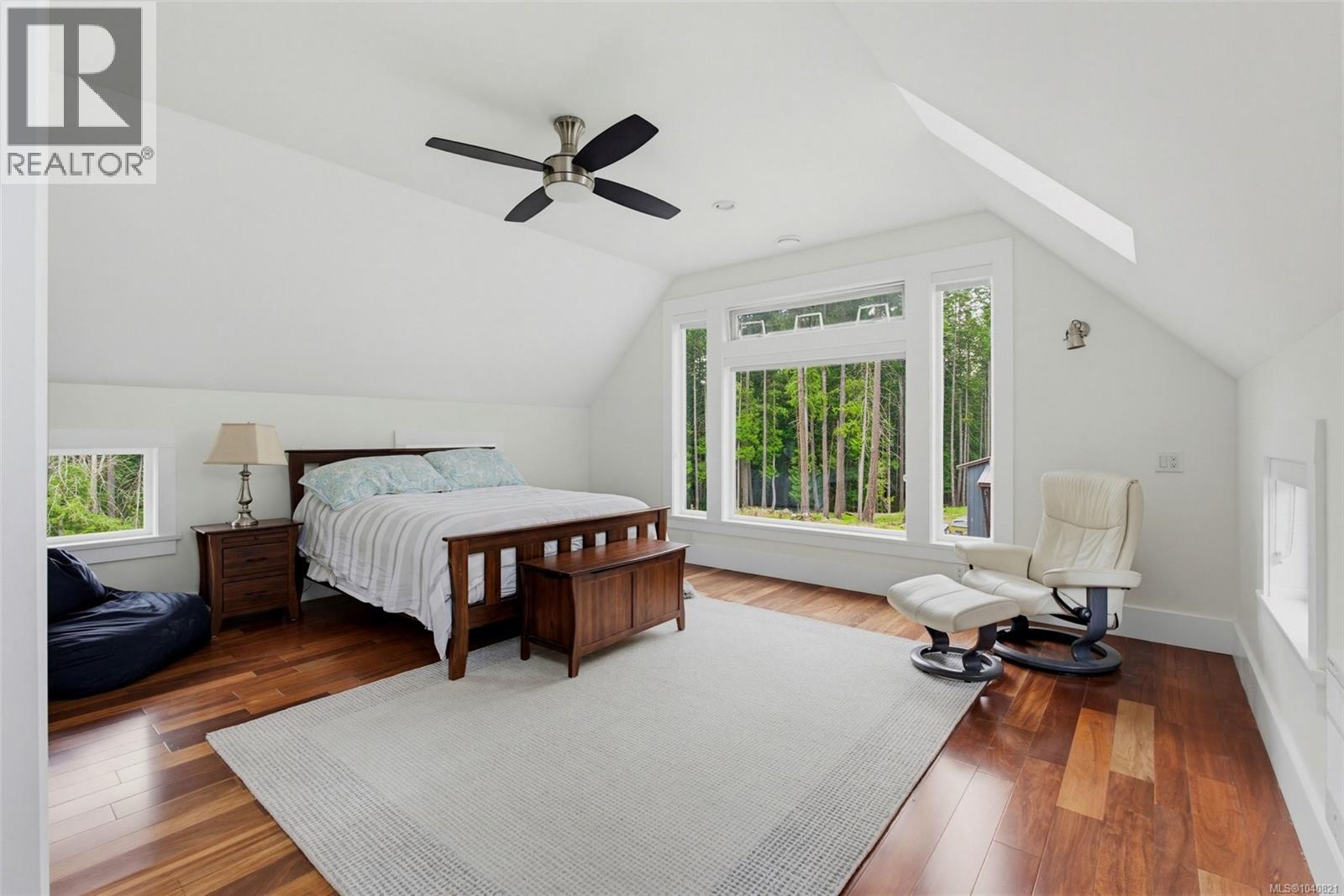 1381 Carlton Dr - 30