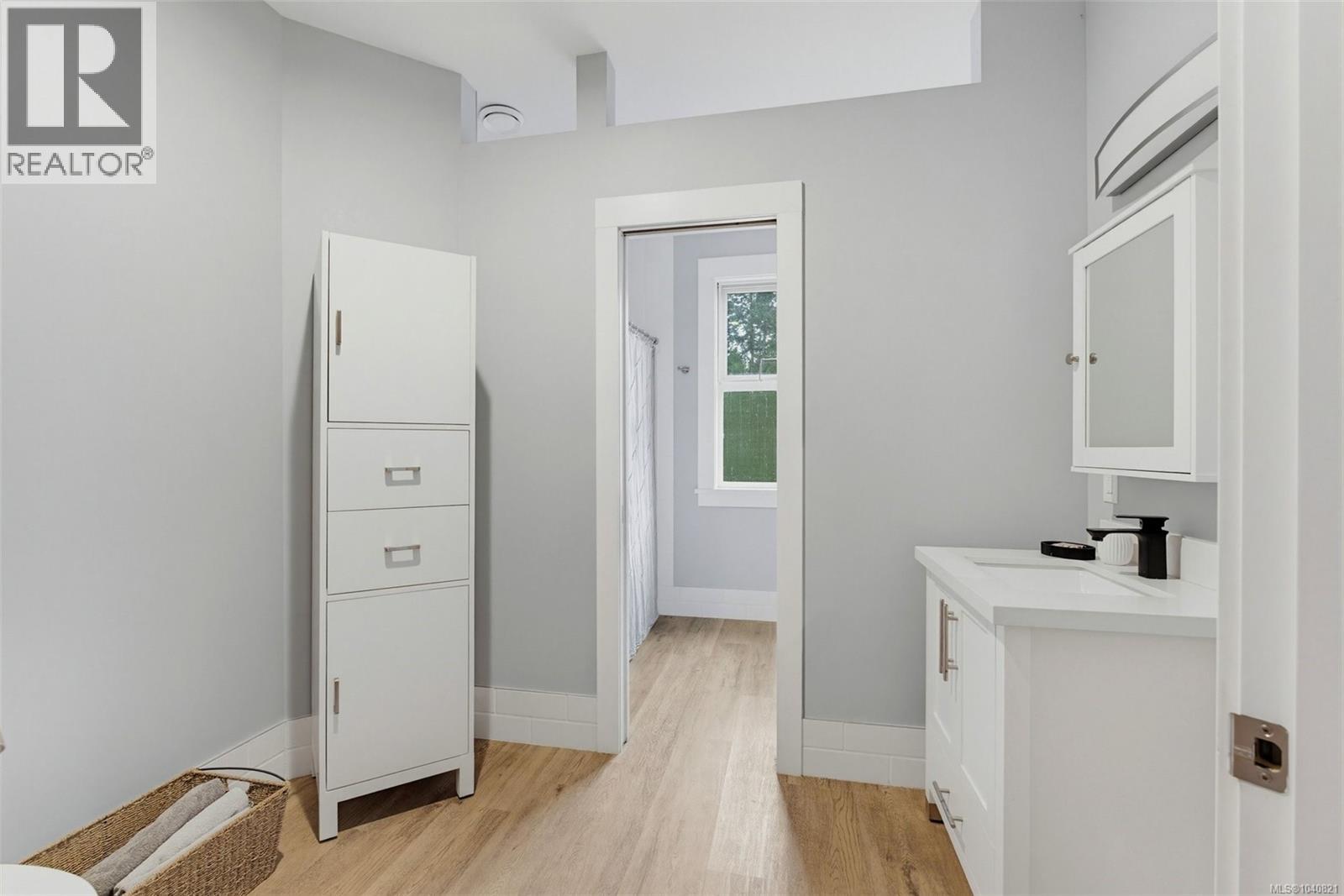 1381 Carlton Dr - 31