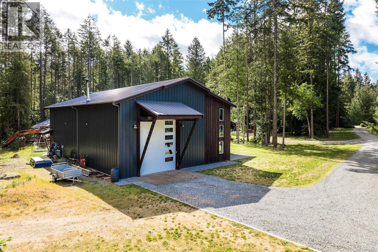 1381 Carlton Dr - 52